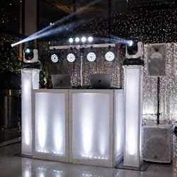 Dj Con Luces DJ w/ LIGHTS