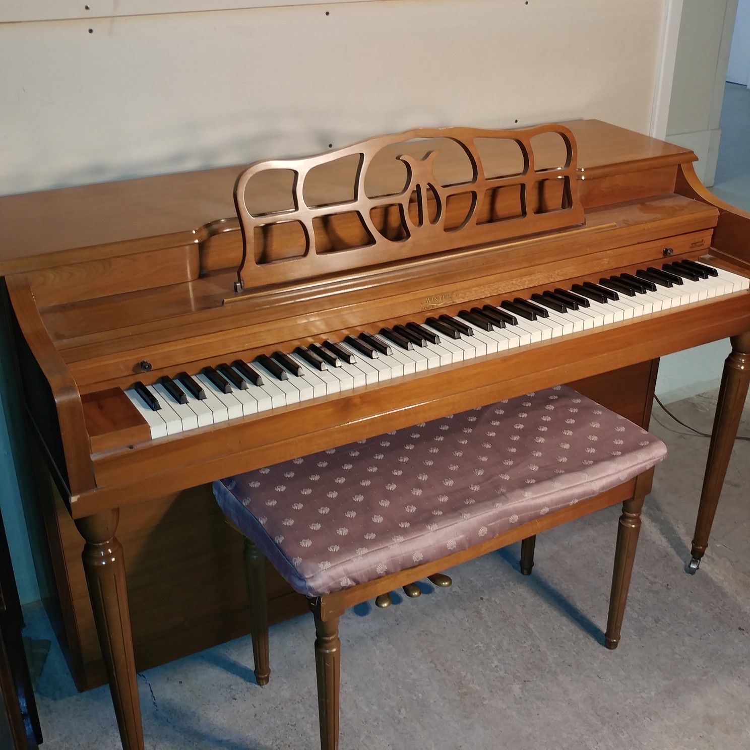 1960s Winter upright delivered and tuning included