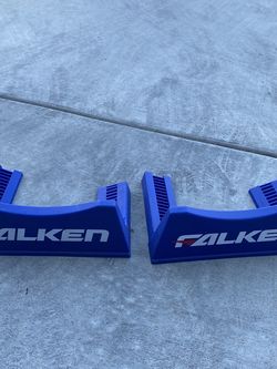 Falken Tire Display
