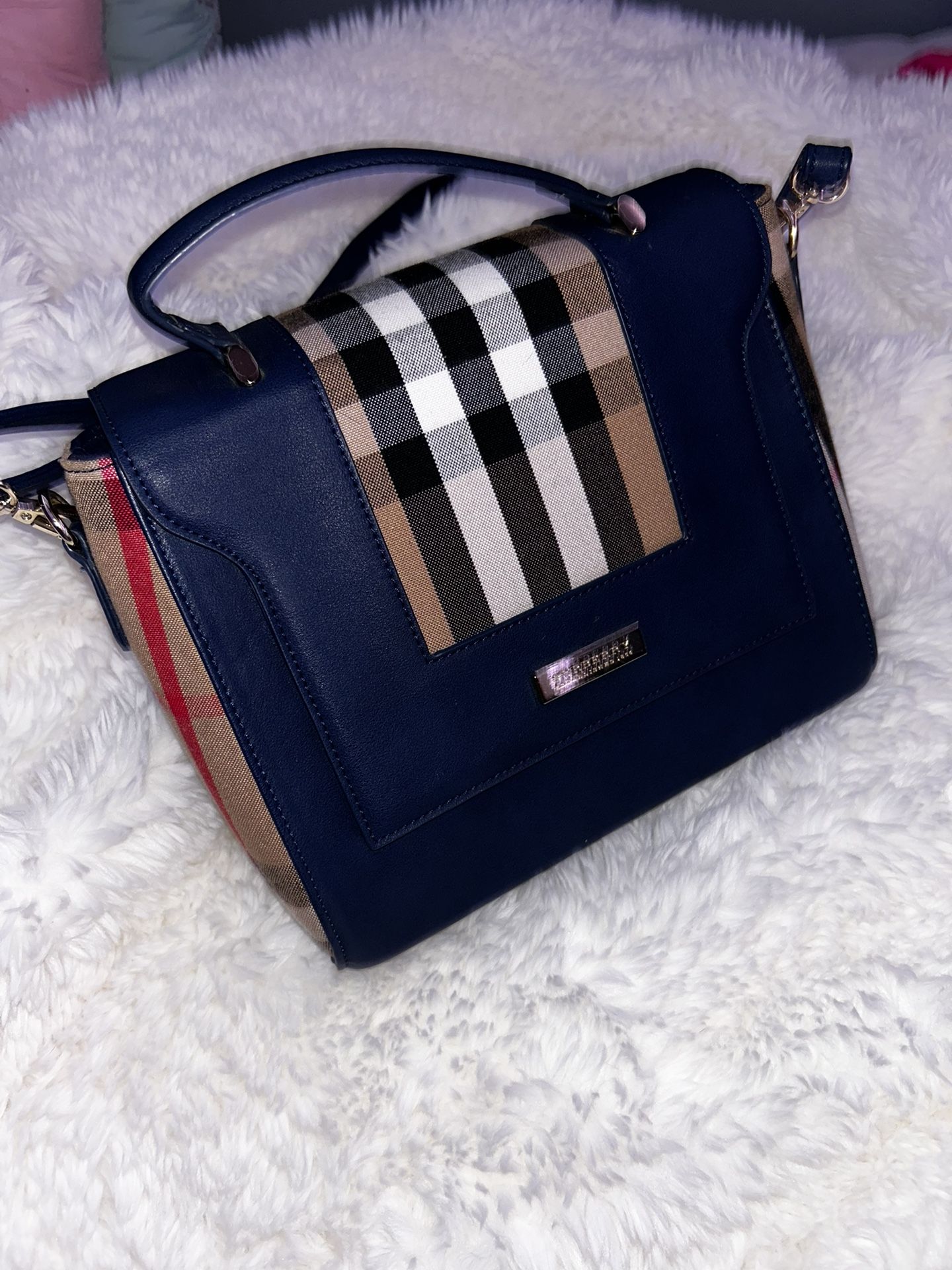 burberry purse