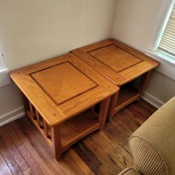 2 End Tables 