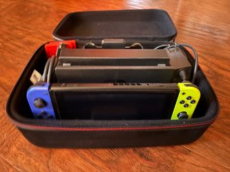 Nintendo Switch 1 With Controllers/Case