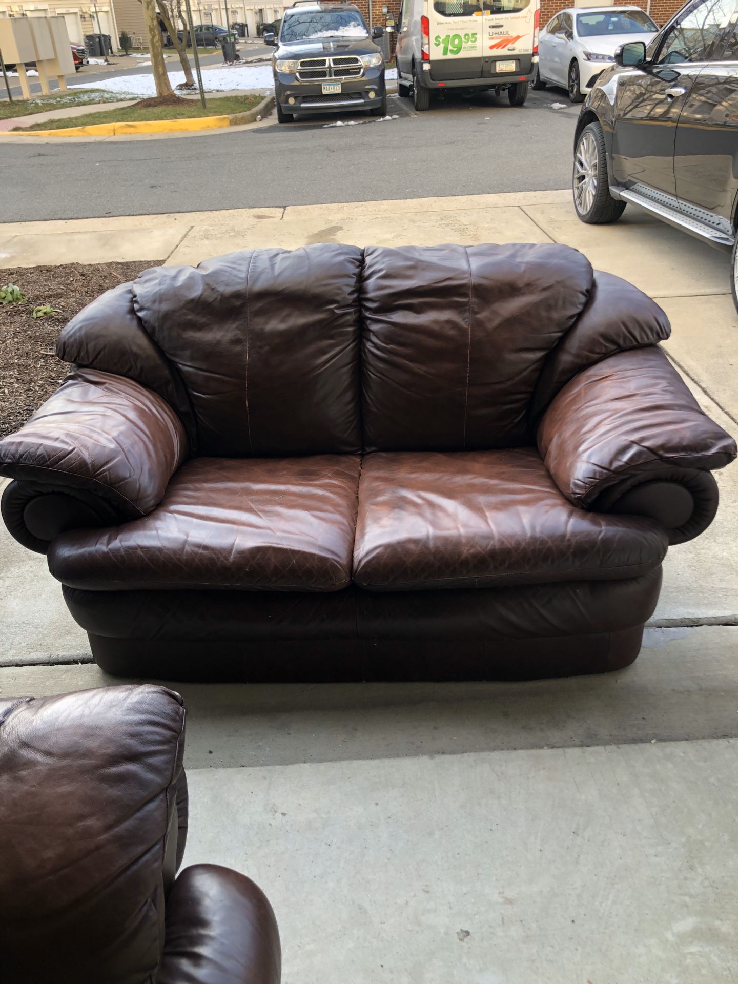 Italian Leather Couches For Sale