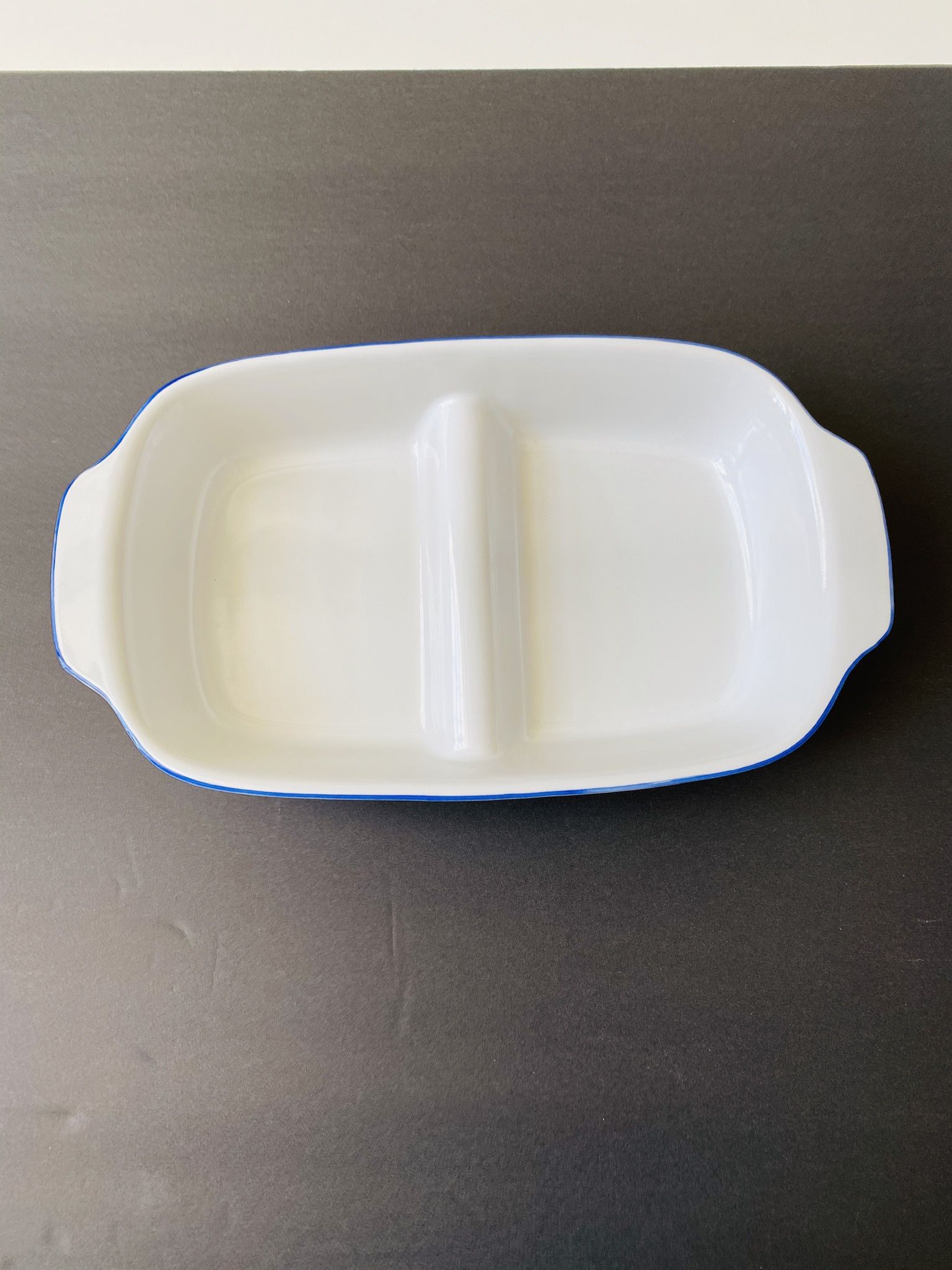 MAXAM Antique high quality porcelain divided dish. Hand painted in Portugal. Very useful. Microwave/Dishwasher safe. Bakes evenly. Oven to Table. New.