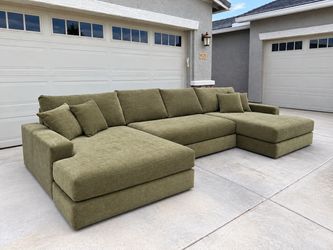 Living Spaces Couch Sofa Double Chaise (Delivery Available)