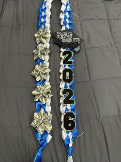 Graduation leis