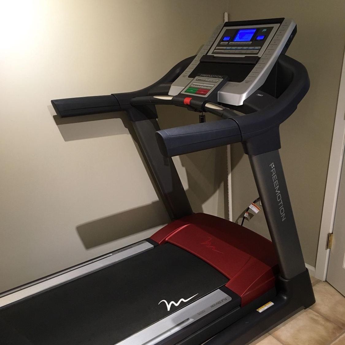 Offerup Freemotion 850 Treadmill Commercial Treadmill Freemotion
