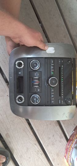 08 suburban center controls