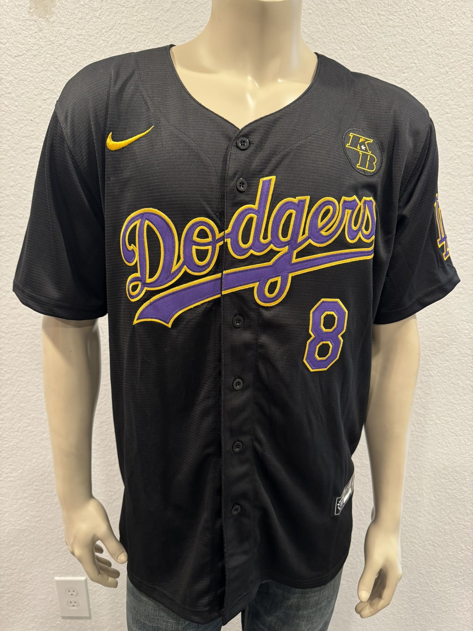 Kobe Bryant LA Dodgers 8/24 Black Jersey