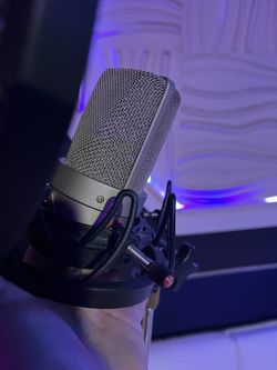 Neumann TLM 103