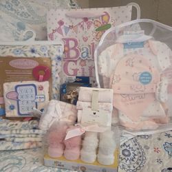 🎀 Ready to-go Baby Girl Present 💕👶  Present Bundle 