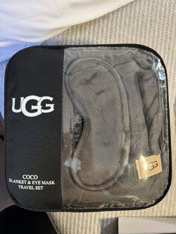 Ugg Blanket Travel Set