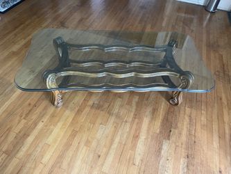 300$ Elegant Glass Coffee Table with Decorative Wood Frame TAKE AS SOON AS POSSIBLE!
