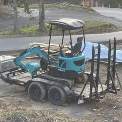 Tráiler And Diesel Excavator