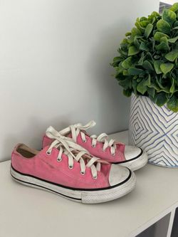 Youth Girl Pink Convers Size 3