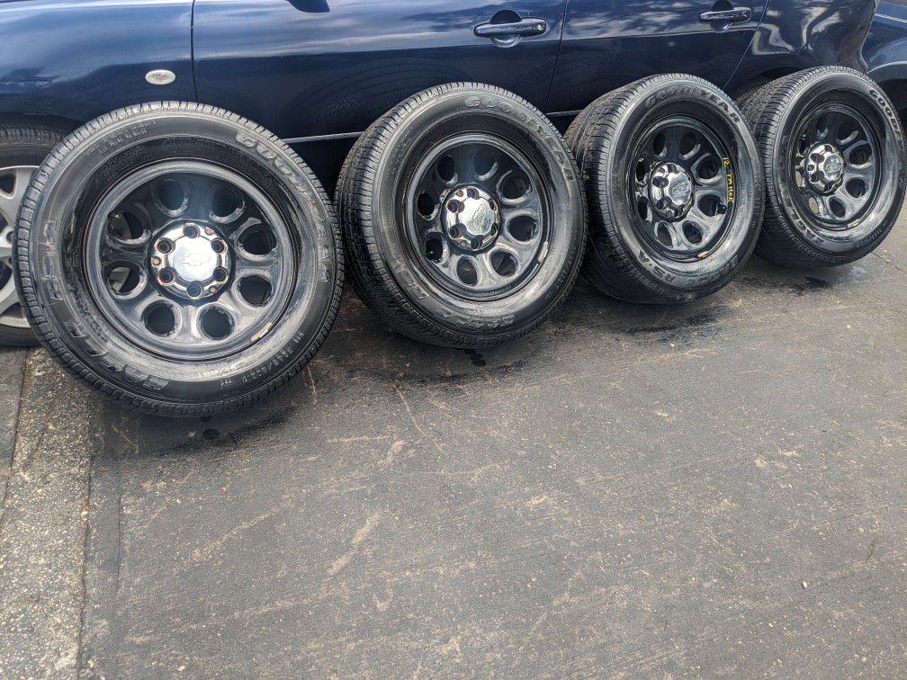 17" Wheels  Tires Rims Fits Chevy Silverado 1500 Tahoe Suburban