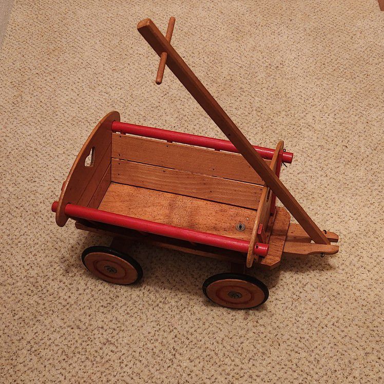 Vintage Wooden Pull Toy-Hand Crafted In Germany 