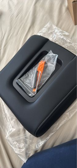 Car Center Console Armrest Lid Cover