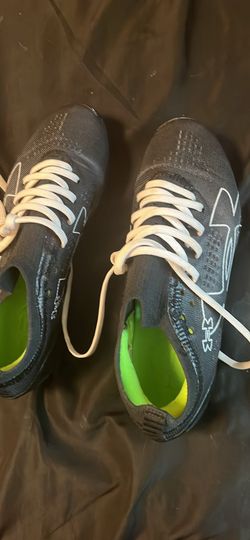 under aroumor football cleats size 10