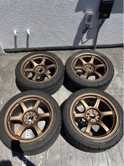 Rays Gramlighte 57DR 17x9 +38 5x100