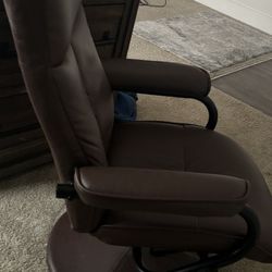 360” Spin Padded Recline Chair