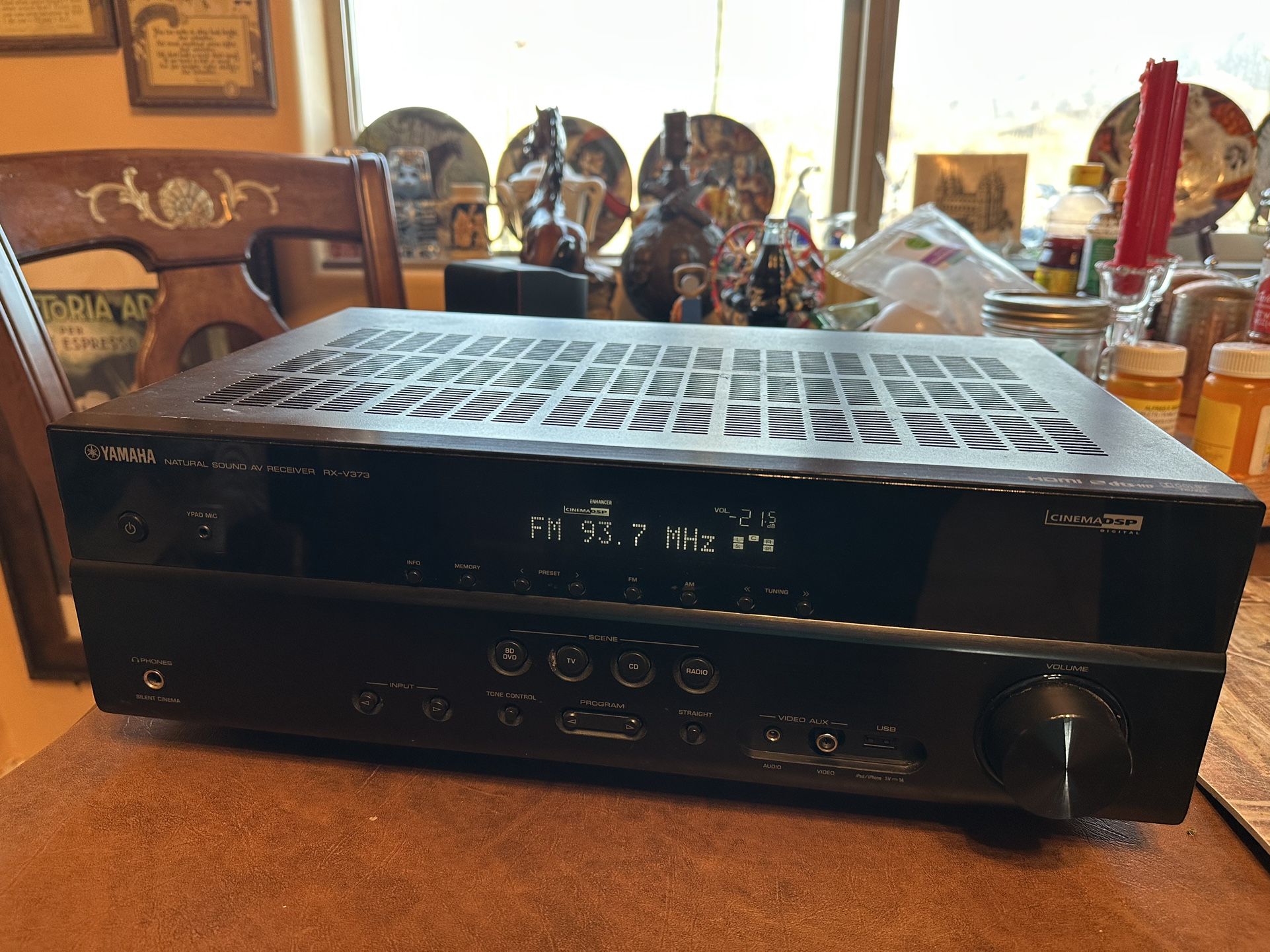 Yamaha RX-v373 Home Theatre Reciever Works