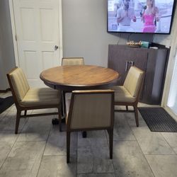 Round Wooden Table With 4 Chairs