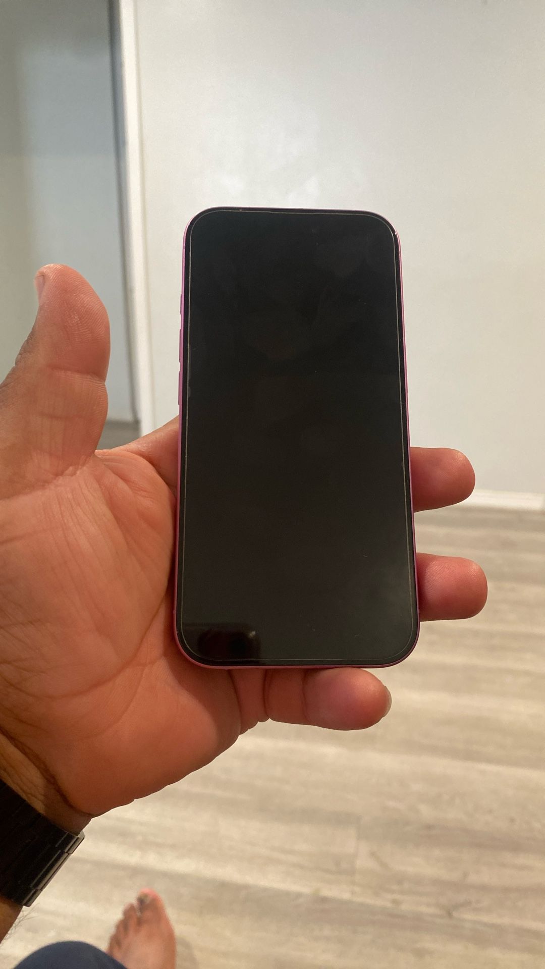 iPhone 16