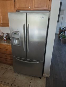 Maytag,MFI2569VEA, Chrome, 25cu