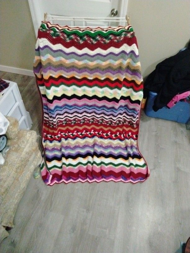 Crochet Zig Zag Blanket