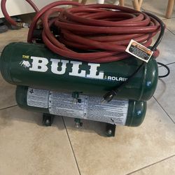 4 Gallon Twin Stack Air Compressor 