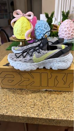 Nike Space Hippie Volt