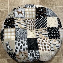 New 30 inch dog bed double sided