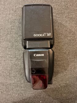Canon speed light 600EX-RT flash