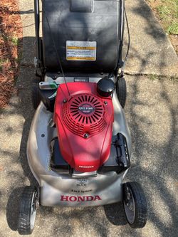 Honda GCV160 / HRR216 Smart Drive Self Propelled Lawn Mower