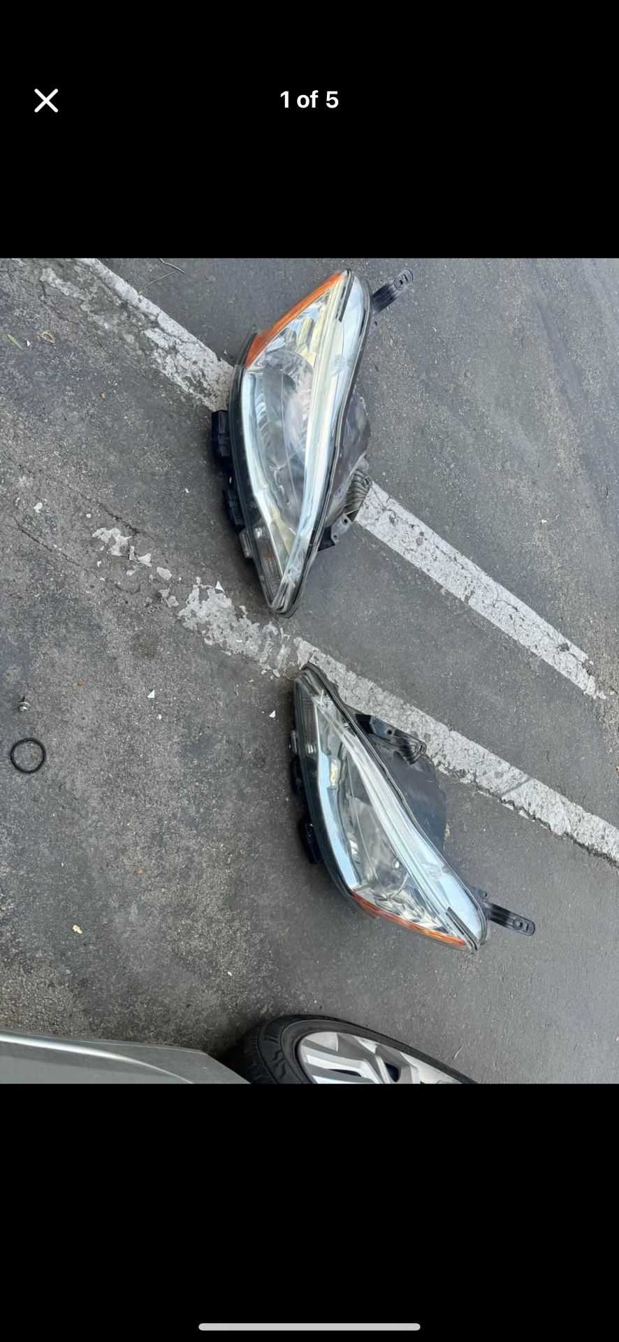 2015 Nissan Sentra Headlights