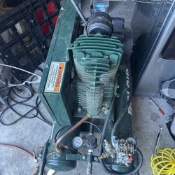 Roll Air Air Compressor 