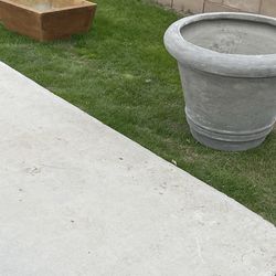 Concrete pots