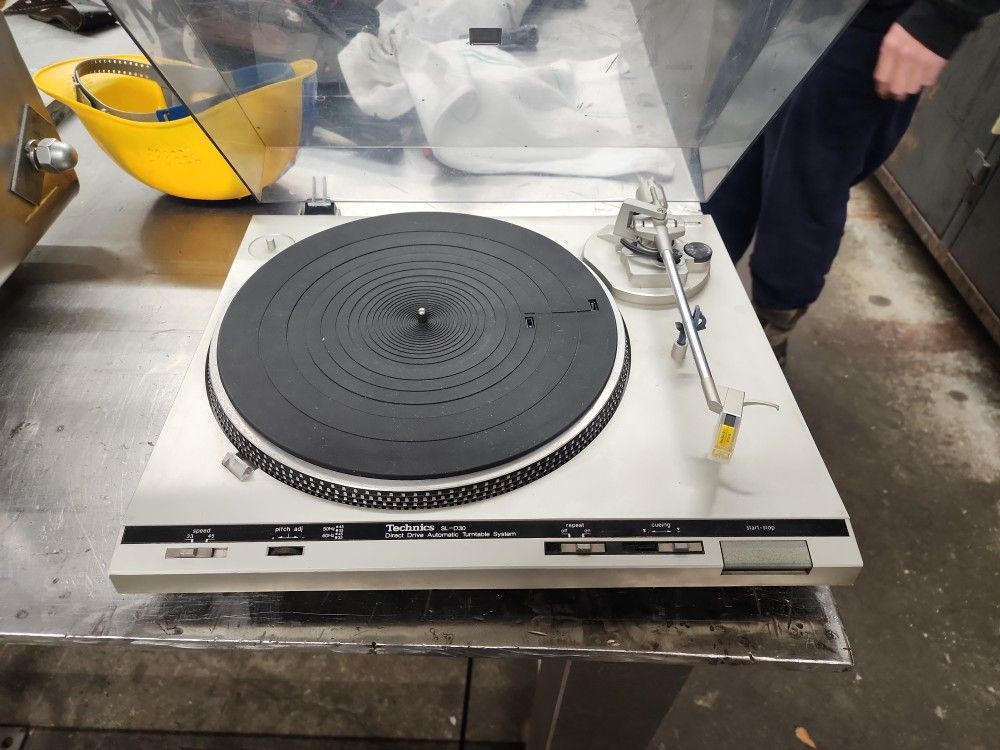 Turntable Record Player