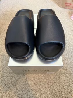 YEEZY YS-01 Men’s Black Slide Sandals US Size 11