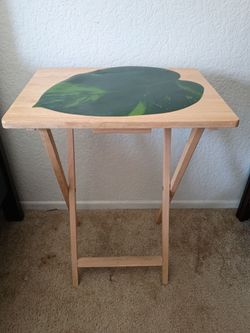 Wood Folding Side Table with Leaf Design