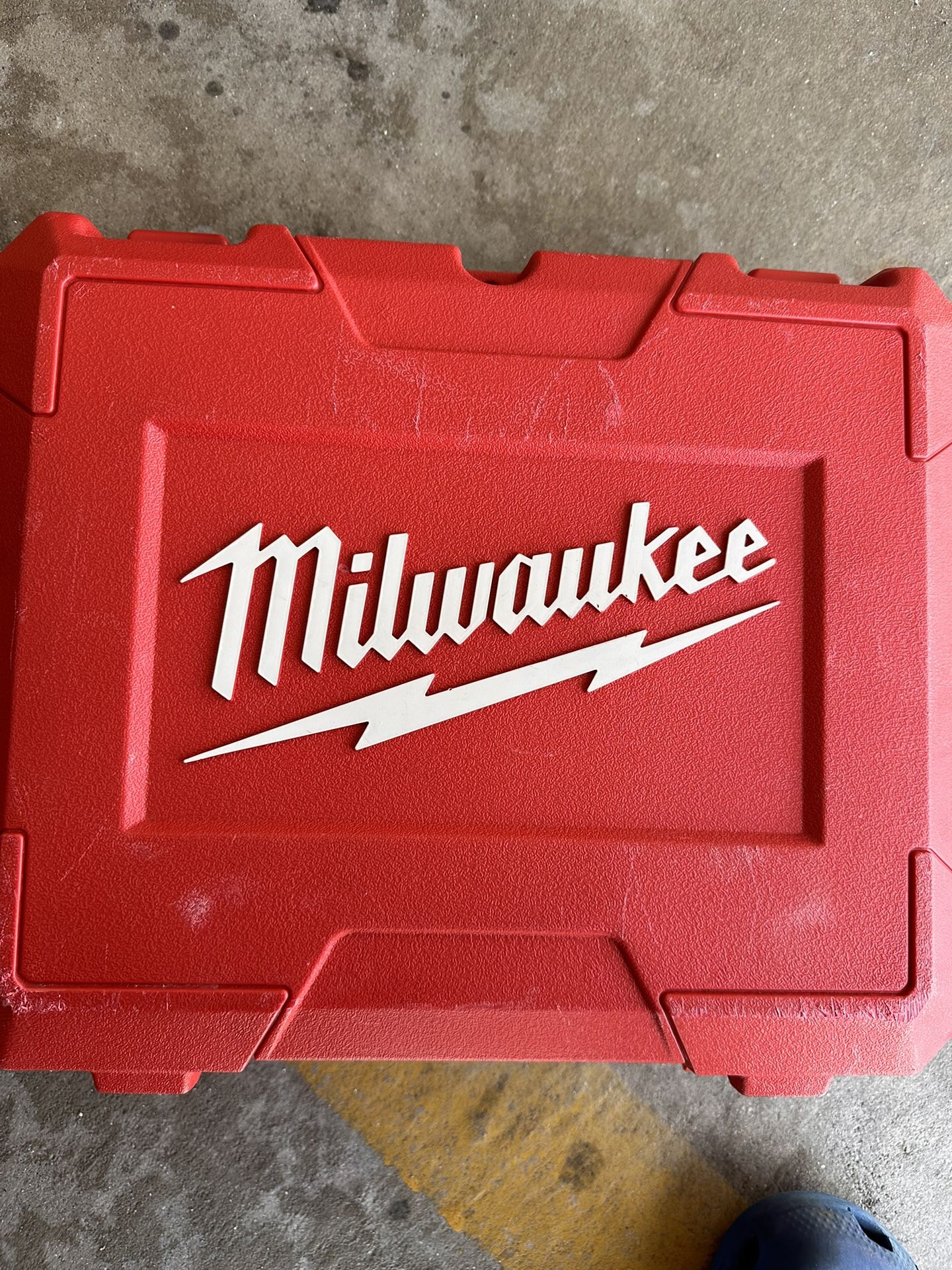 Milwaukee Tool Drill With Batteries