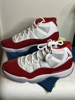 Air Jordan 11 Retro Cherry (2022) 