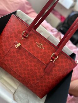 Red tote coach
