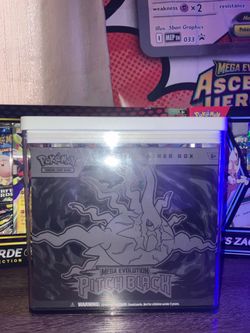 Pokemon ETB 70$ comes with case