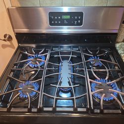 Frigidaire gas stove/oven