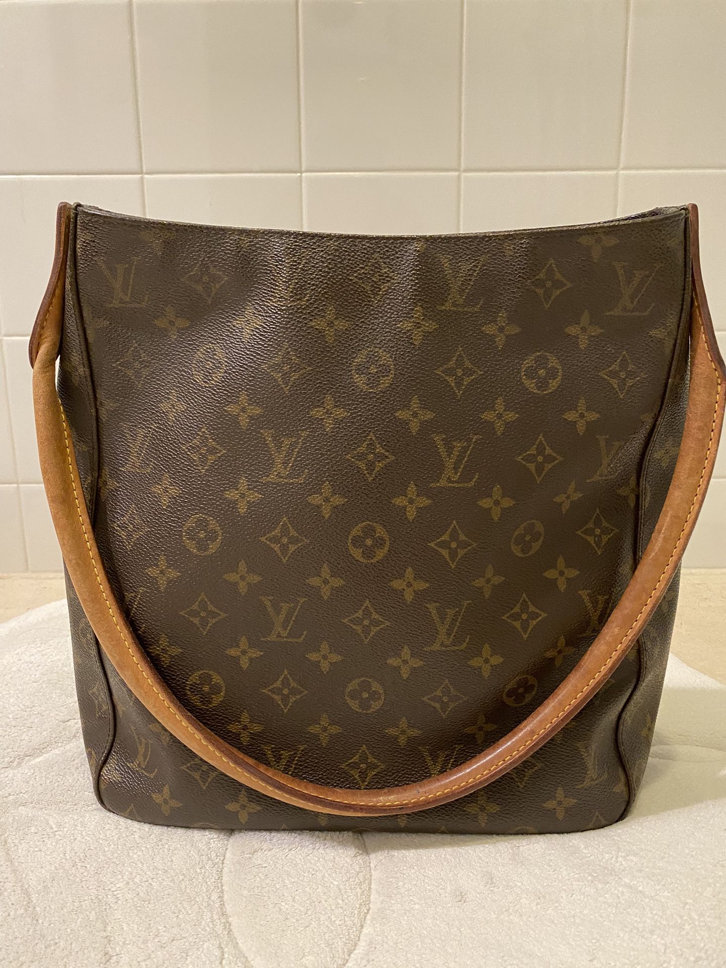 Louis Vuitton Women Handbag L