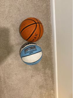 Portable basketball stands