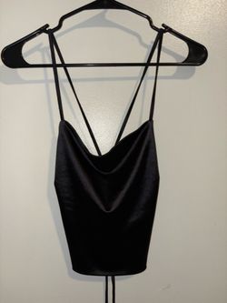Black top size medium