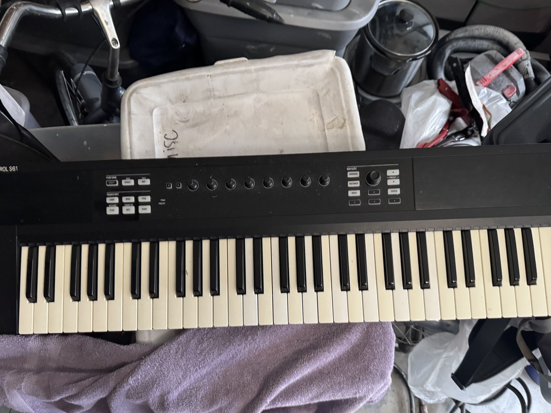 Komplete Kontrol S61